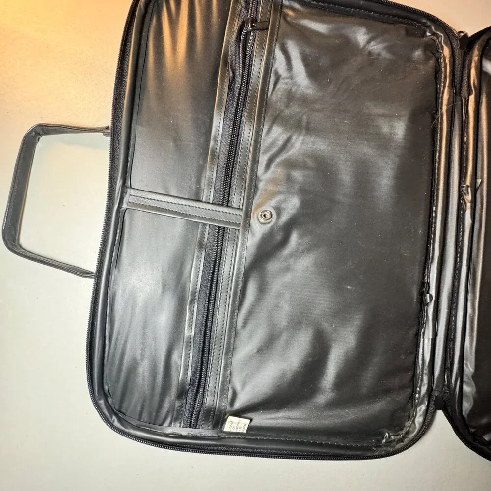Vintage Tapestry Cat Laptop Case or Briefcase